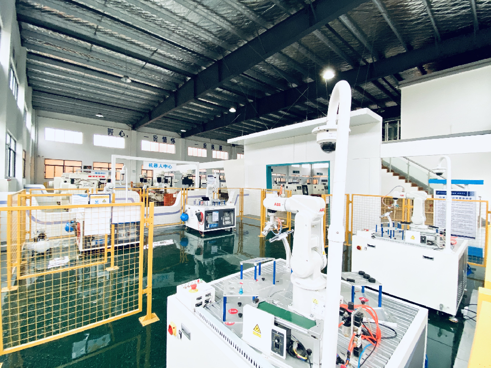 合肥禾一技工学校